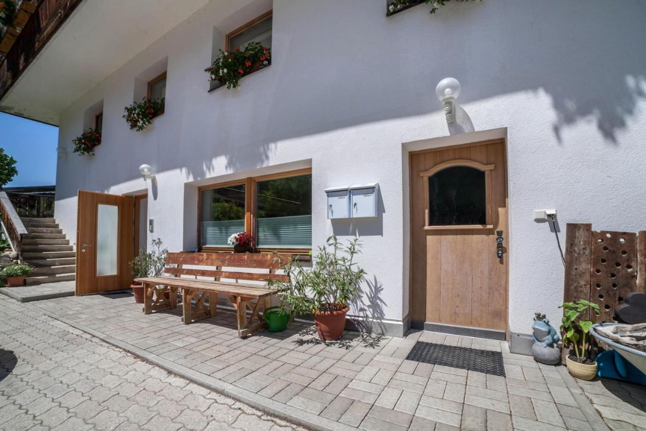 Melago Ferienwohnung Haus Fliri מראה חיצוני תמונה